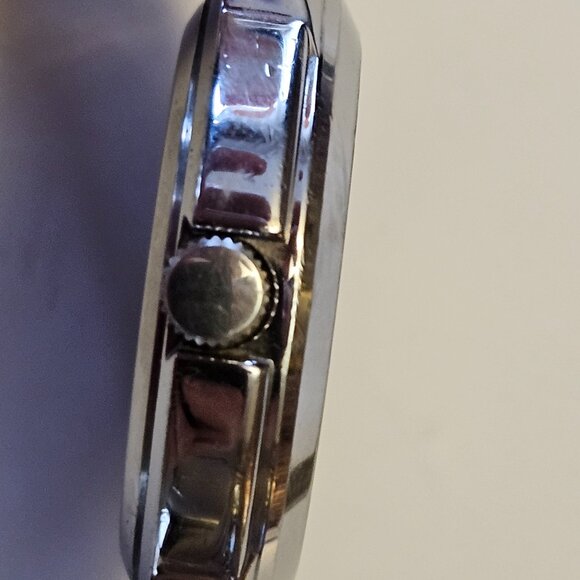 Timex Men’s Watch – Working Great + 2 Bracelets (Original & Replacement) - Picture 12 of 16